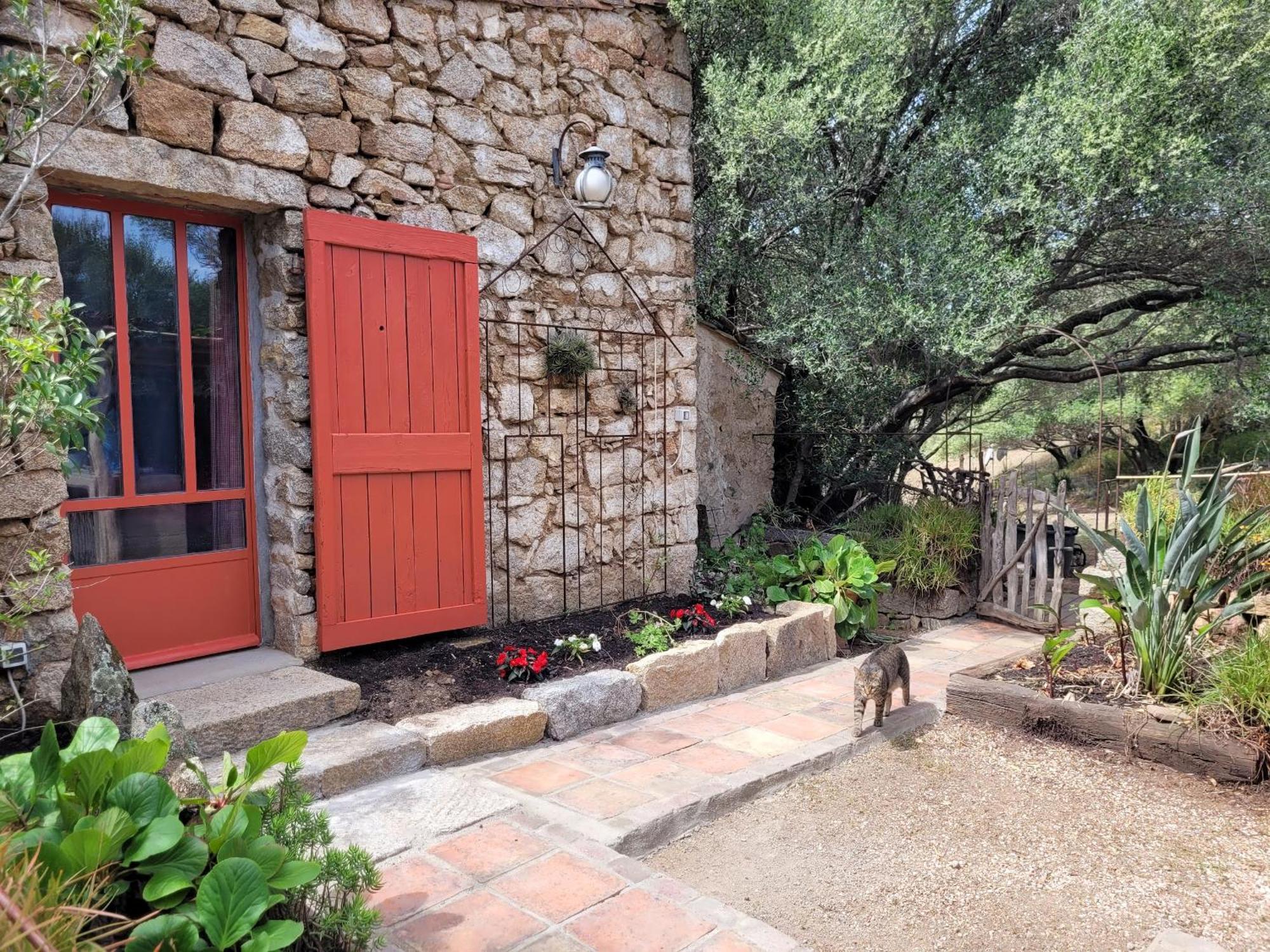 Stazzu La Capretta Farm Camping & Guest Rooms Όλμπια Εξωτερικό φωτογραφία