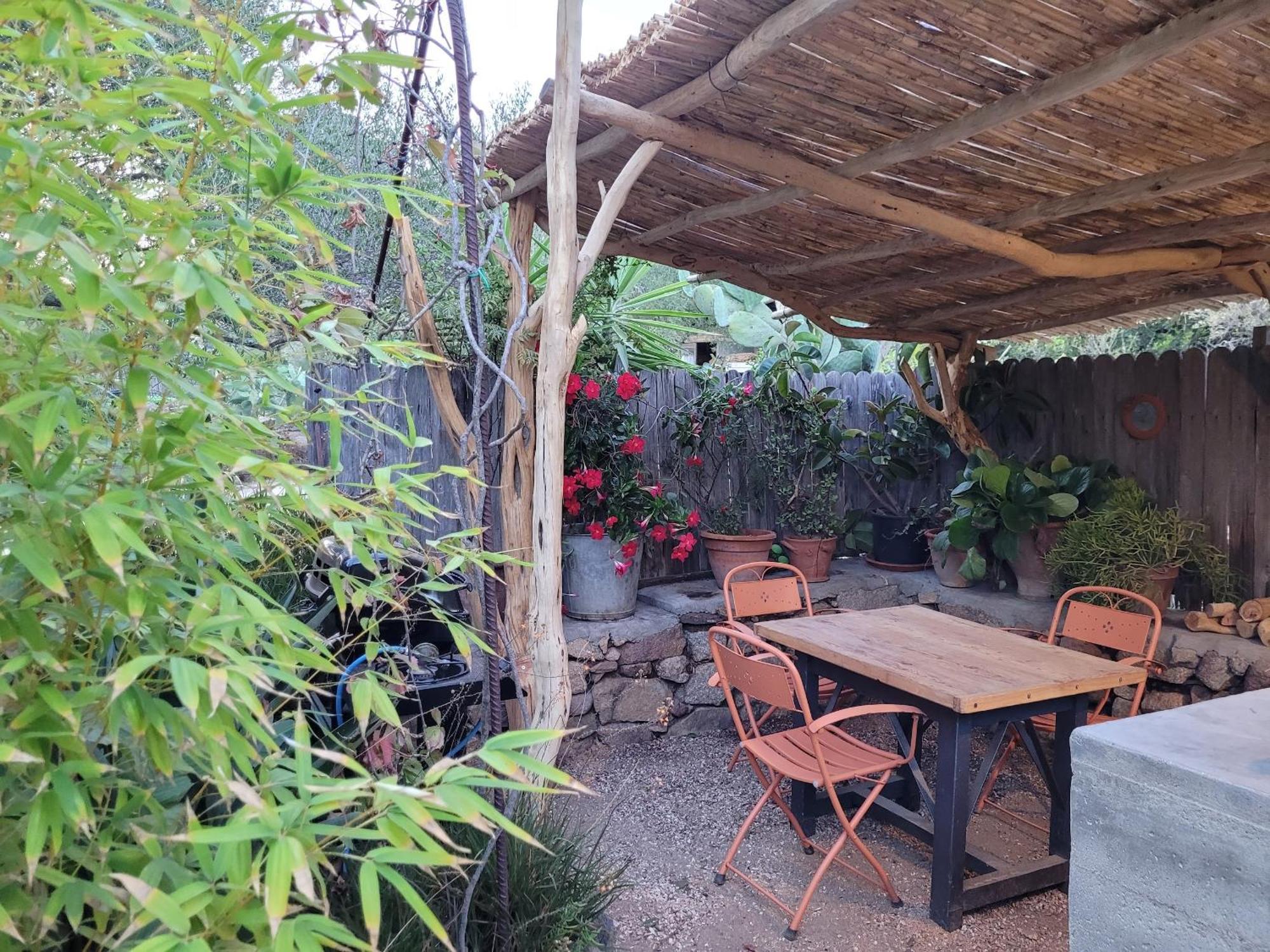 Stazzu La Capretta Farm Camping & Guest Rooms Όλμπια Εξωτερικό φωτογραφία